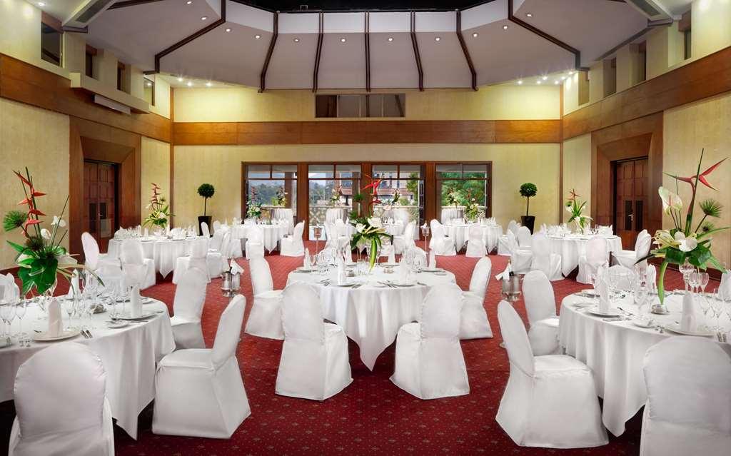 Hilton Yaounde Ξενοδοχείο Ανέσεις φωτογραφία