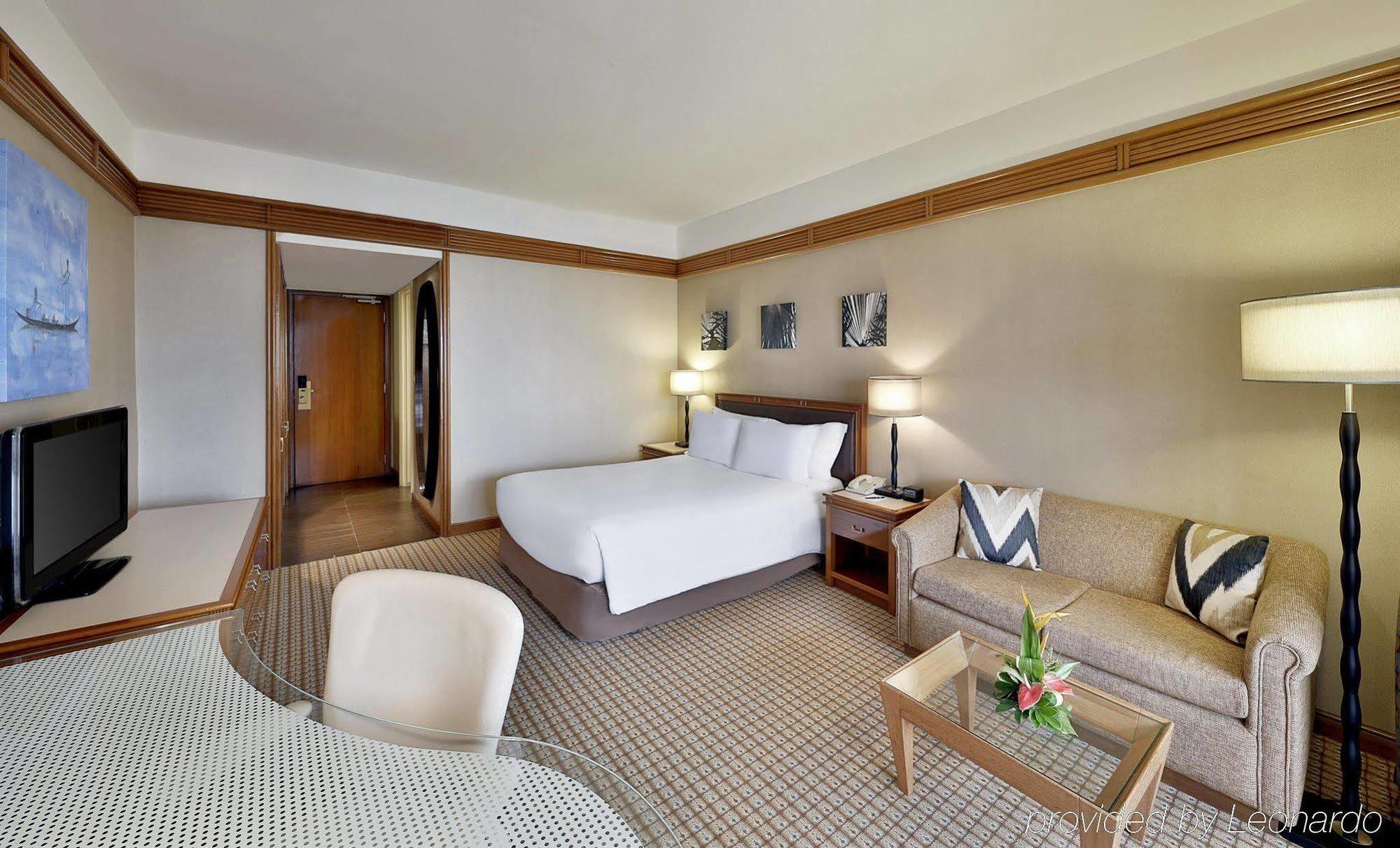 Hilton Yaounde Ξενοδοχείο Εξωτερικό φωτογραφία